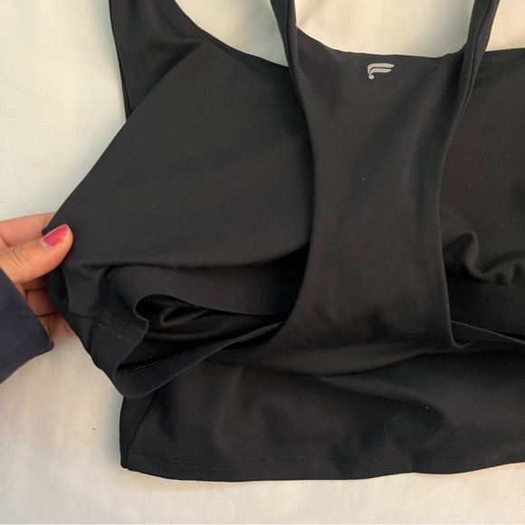 ♠️ Fabletics Built In Bra Workout Tank - Picture 7 of 7